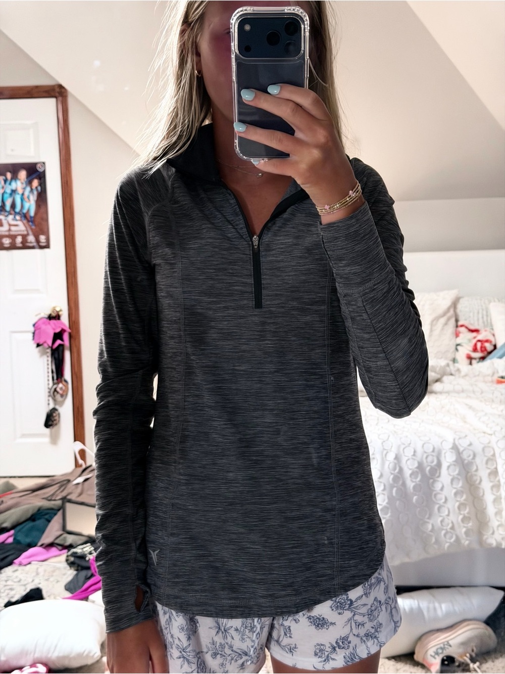 Old Navy Dark Gray Heather Quarter-Zip Pullover